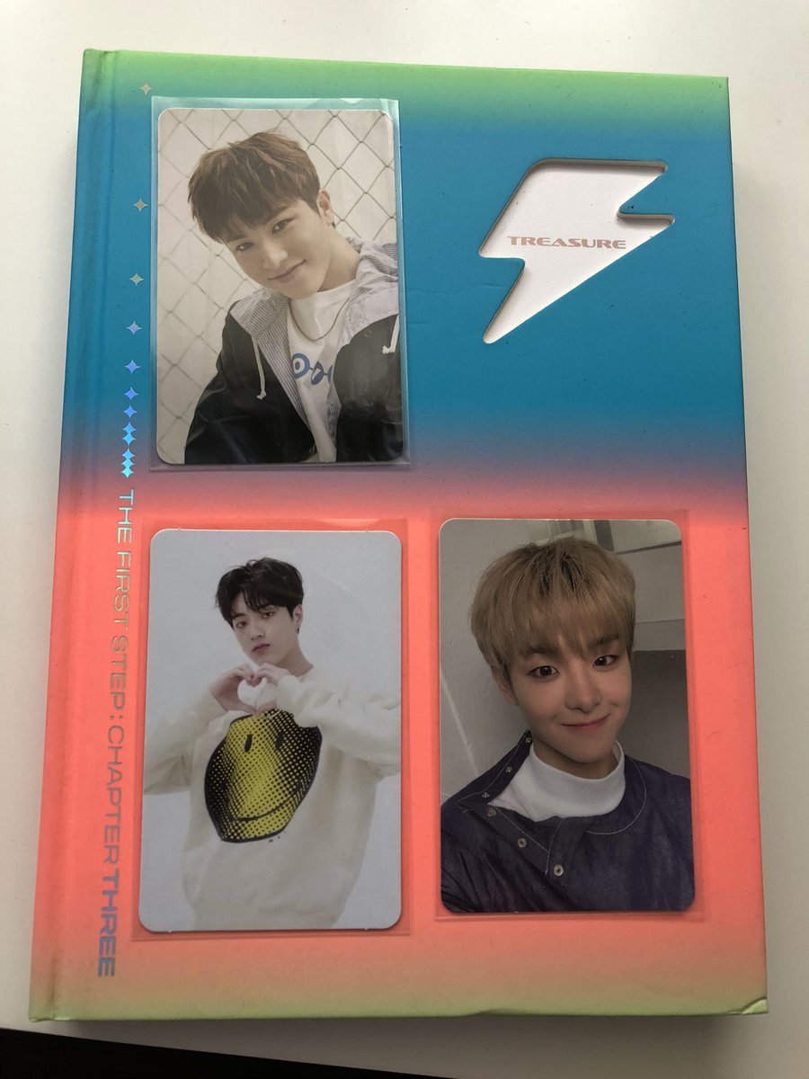 LVESIMJAKE's tweet photo. 🇲🇾 WTS TREASURE C3 ALBUM - RM 50 incl pos
#pasarTREASURE https://t.co/7LMz1IH2Q6