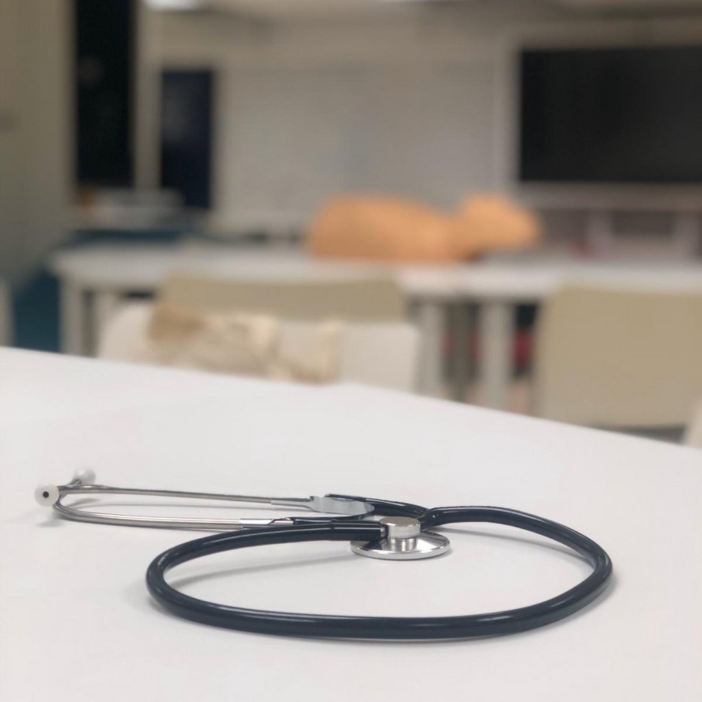 Understanding your motivation to study Medicine is an essential part of your Personal Statement and interview prep, and it’s what will help you to answer the all-important question: ‘why do you want to be a Doctor?’.