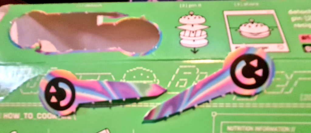 TheLadyNess's tweet photo. My veggie burger came with little cardboard swords for borrowers or fairies.. #futureburger https://t.co/JuzdhvUvMp
