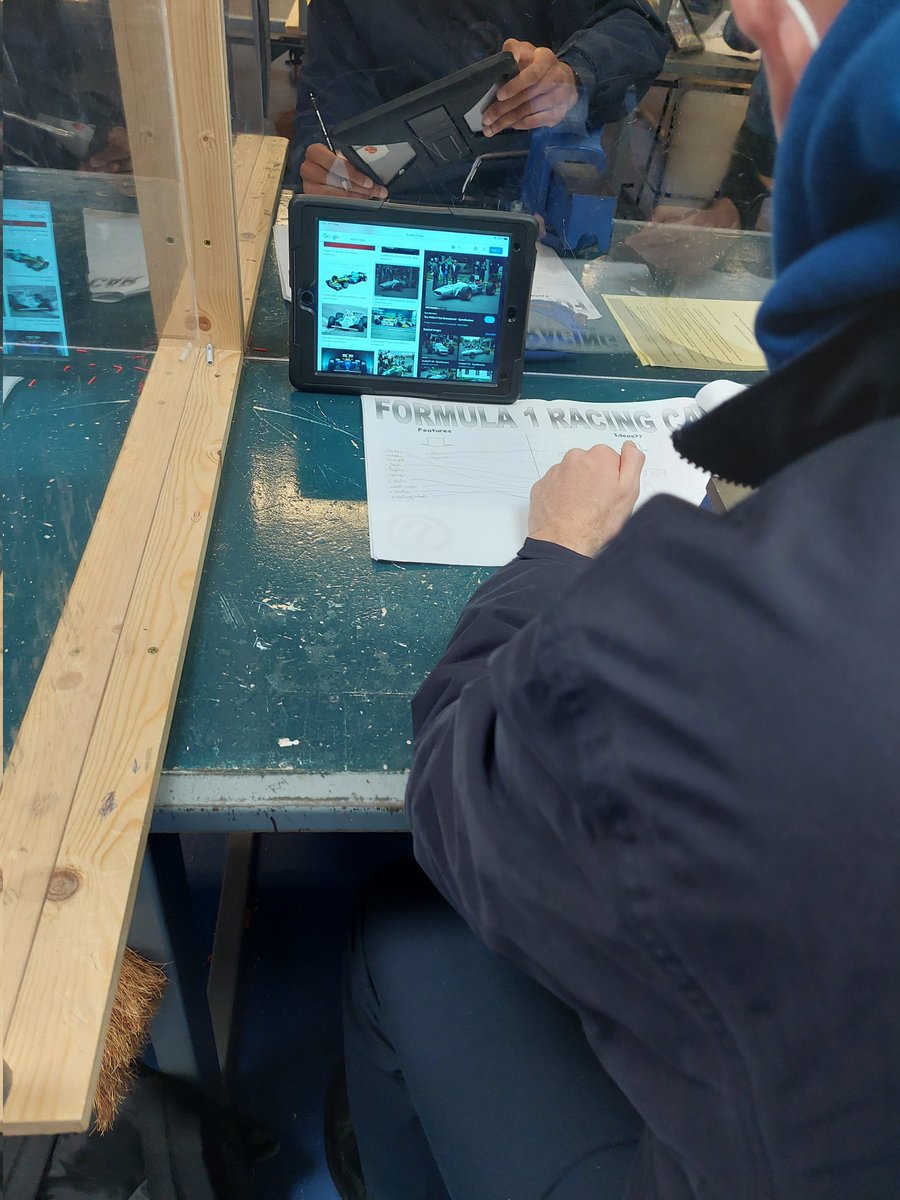 LC Engineering working on the F1 design brief for their project. Starting with research <a href="/ettaireland/">The E.T.T.A</a> <a href="/technology_4/">PDST - T4</a> <a href="/ArdgillanCNews/">Ardgillan College</a>