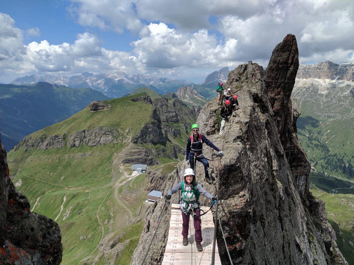Team_BMC's tweet photo. Our BMC Club Finder makes it easy to track down and join a mountaineering or climbing club near you.⁠

⛰️ Explore new crags &amp; take on new routes
✔️ Traverse ridges &amp; bag new summits
⛰️ Get physically fit and improve your mental health

https://t.co/yrR5ADjOk5 #FindYourAdventure https://t.co/VExVmI0ONZ
