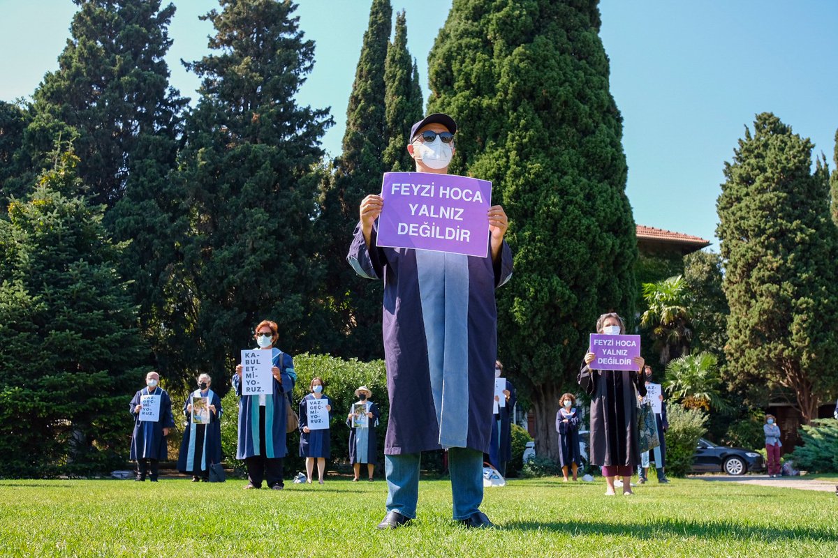 budirenisi's tweet image. 257. gün.