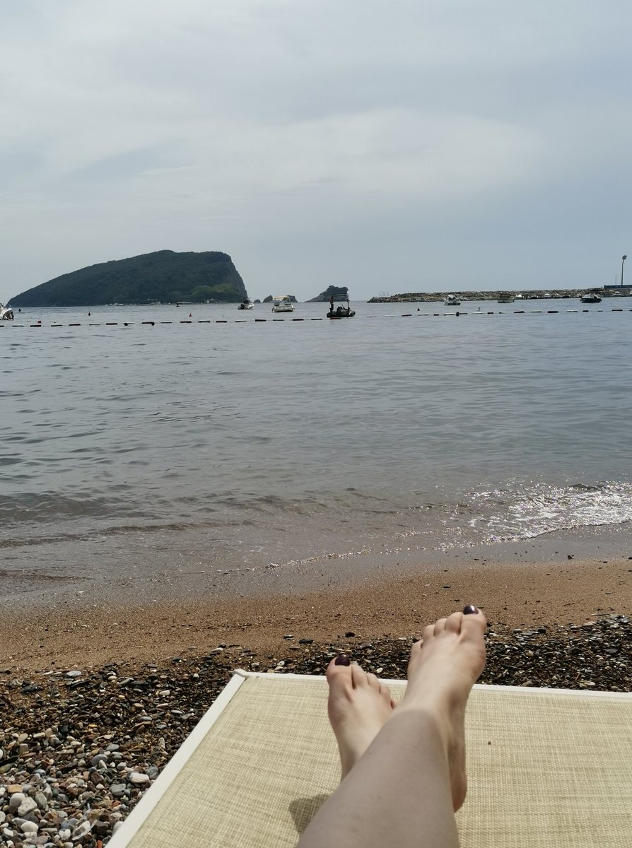 TheAnnaWatson's tweet photo. Chilling https://t.co/l7PAiA5bXE