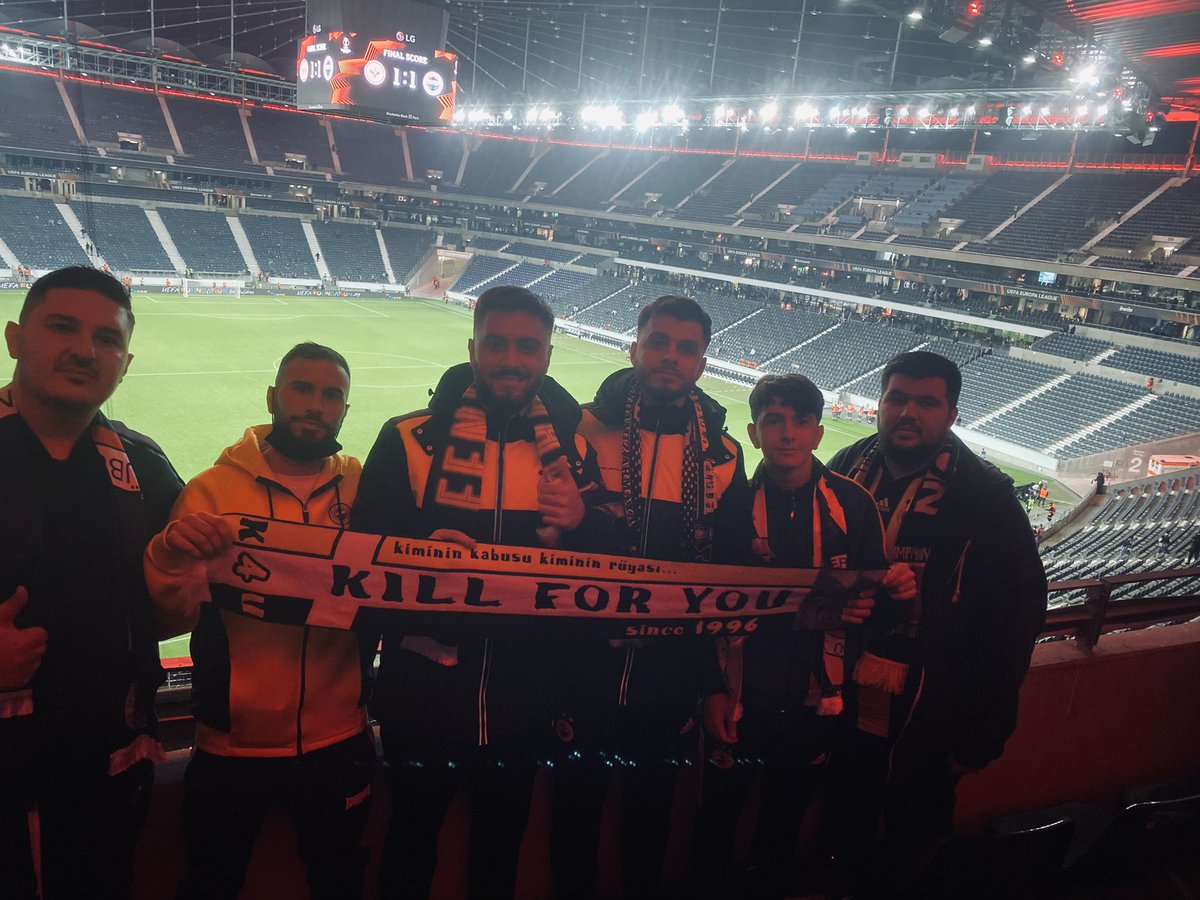 MRTFAIK's tweet photo. #Fenerbahce #fenerinmacivar #SGEFB #gfb https://t.co/e5S71Ljwwm