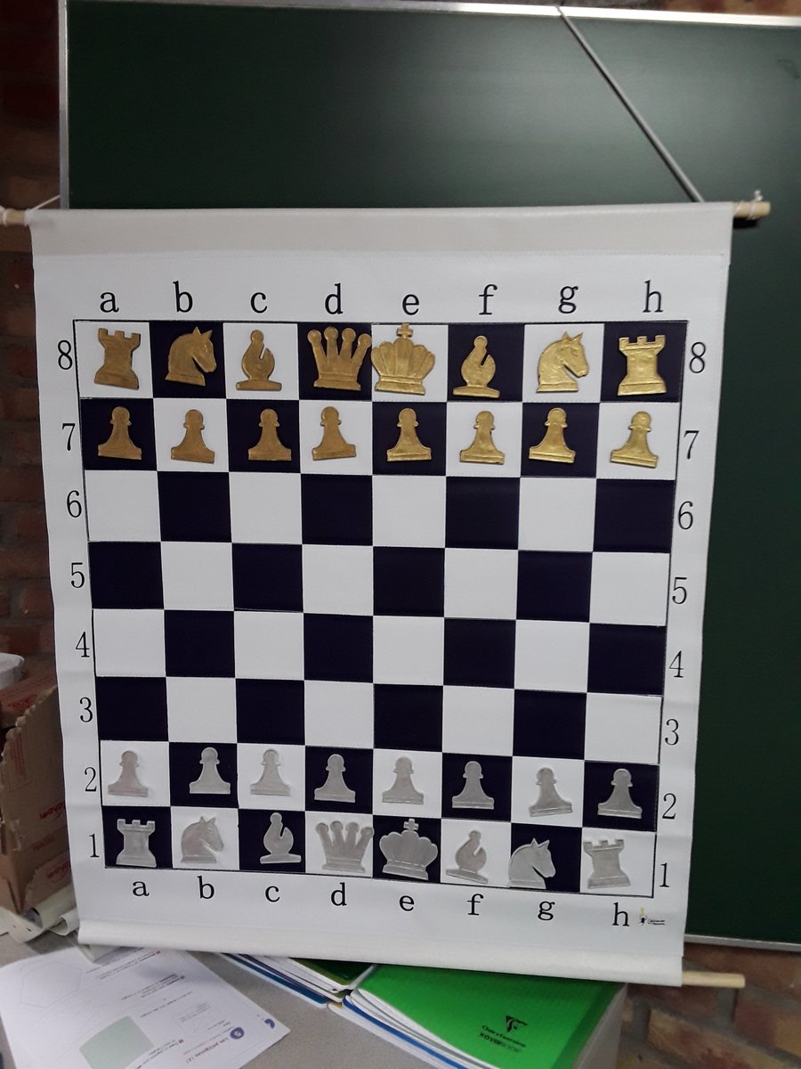 CmDejonghe1's tweet photo. #Quotichess @Cm1_monet #CoinEchecs
Voici notre coin échecs.Vous aimez ? (Aya.Asma) https://t.co/1EL8qF6Opw