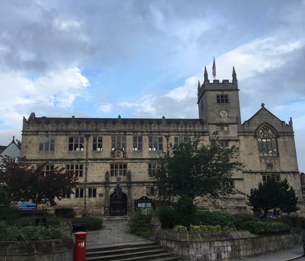 Lets_makeatrip's tweet photo. My walk to the railway station always takes me past Darwin’s old school. Quite inspirational really. #travelalways https://t.co/E0lxa6QvnN