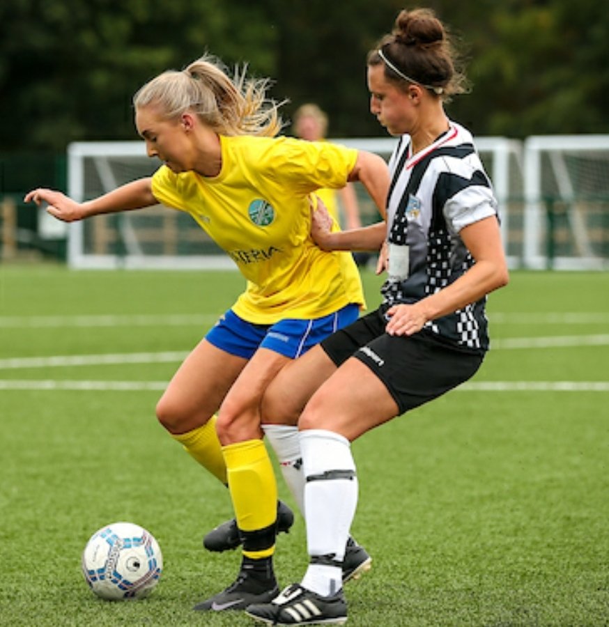 AscotWomenFC's tweet photo. ⚽️ #Yellawomen 💛💙 are on the Road this weekend 

📅 Sunday 19th September 
🏆 @SthRgnWFL Premier 
🕧 2pm
🆚️ @OfficialOCWFC
🏟 Oxford City FC, Stadium pitch, OX3 0NQ

#WeAreAscot💛💙 https://t.co/TZ3XEwg9Xq