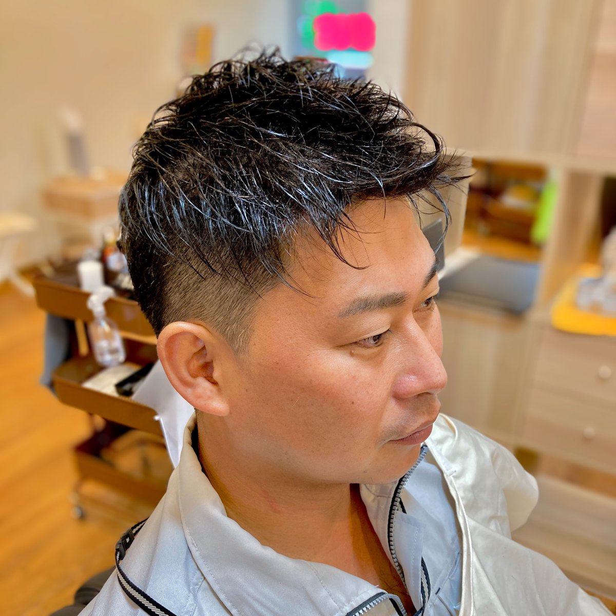 ট ইট র Taro Kamioka 上岡 太朗 男は短髪 大田区 大田区床屋 理容室 床屋 雑色 雑色床屋 川崎 川崎床屋 蒲田 蒲田床屋 大森 大森床屋 糀谷 糀谷床屋 Barber 京急 運気上がる 月曜営業 シェービング 顔剃り メンズカット 夜遅くまで