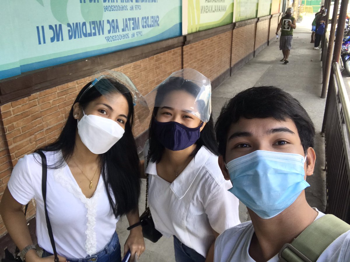 jstne_ike's tweet photo. #TeamBackstage kay tigulang ma diay me HHAHAHAHAHAH see u nxt yr ha mamawi me https://t.co/Od0y4mTnQV