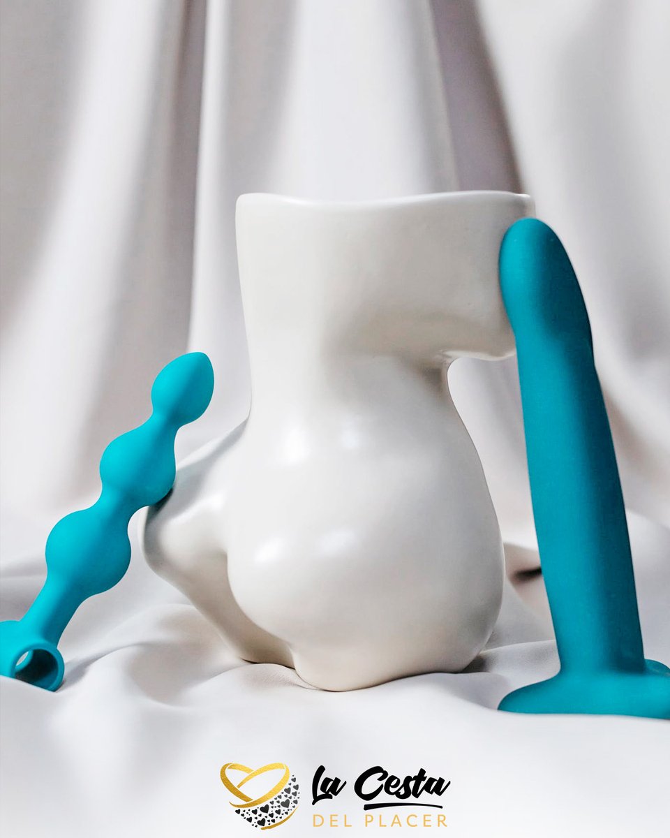 cestadelplacer's tweet photo. Los dildos anales han sido diseñados especialmente para su uso anal, son similares a los dildos de toda la vida, pero la diferencia entre ambos radica en su forma y diseño. Pero… ¿Cómo elegir su tamaño? 📏 https://t.co/c9VEV9xN71 
#dildo #dildoanal #culo #bumbum #dilatadores https://t.co/KuT6CKrtLE