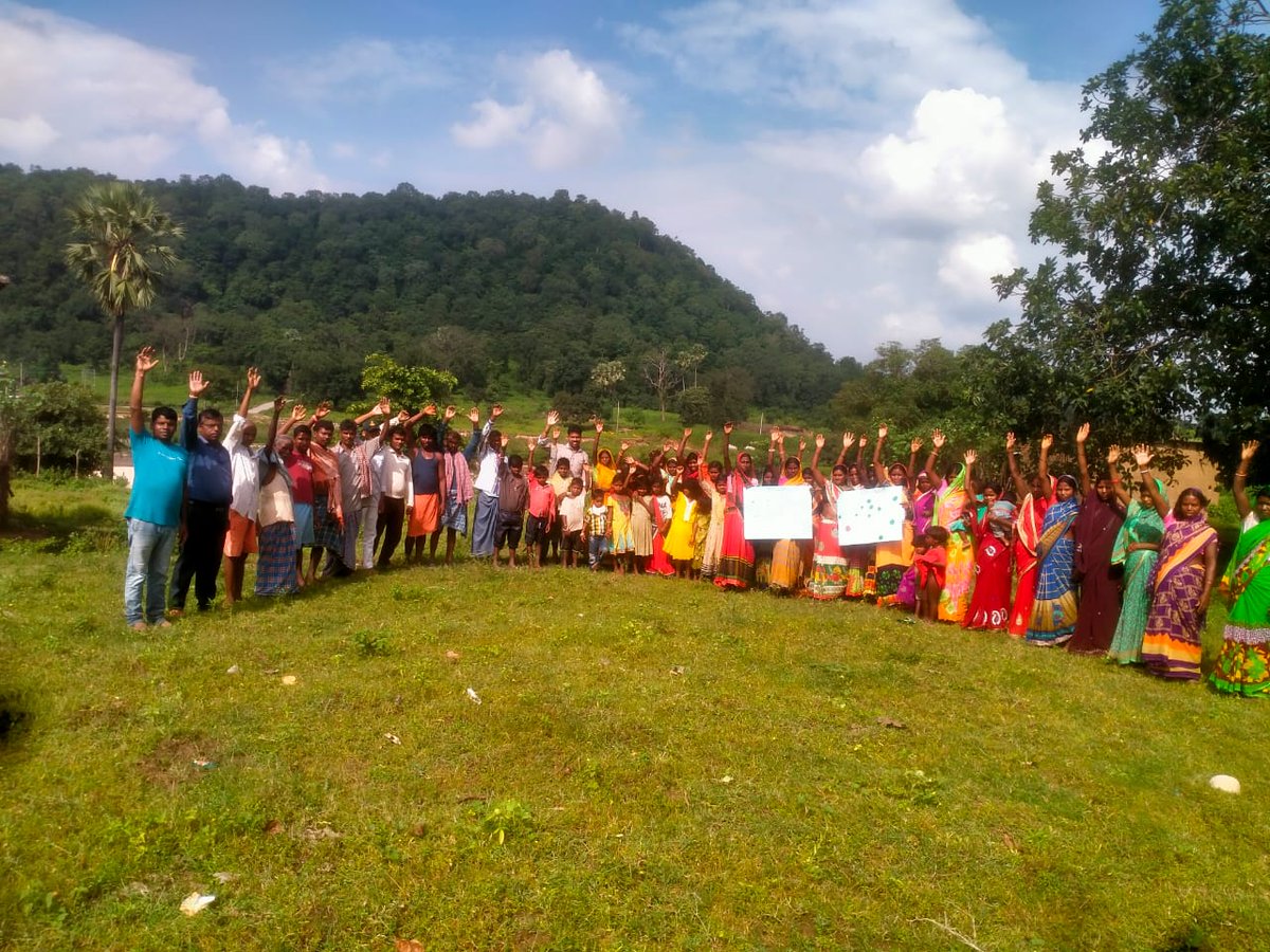 indramanisahu7's tweet photo. #Koderma के माइका-माइंस क्षेत्र के गांवों का
Participatory rural appraisal (PRA)/ तथ्यों का आकलन.....#mica #RMI #BJSAM #BJUP https://t.co/jDMR0CdSKV