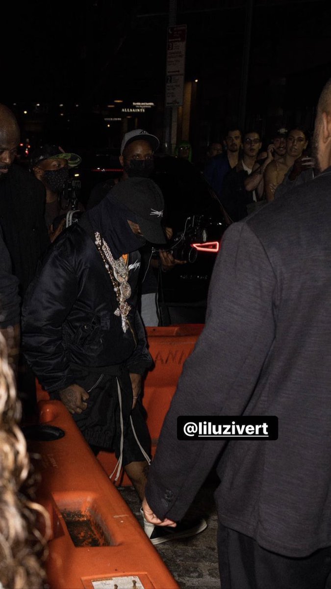 STRAPPEDUS's tweet photo. Playboi Carti &amp; Lil Uzi Vert wearing Narcissist merchandise 🏎👀 https://t.co/ABdqPnjYrA