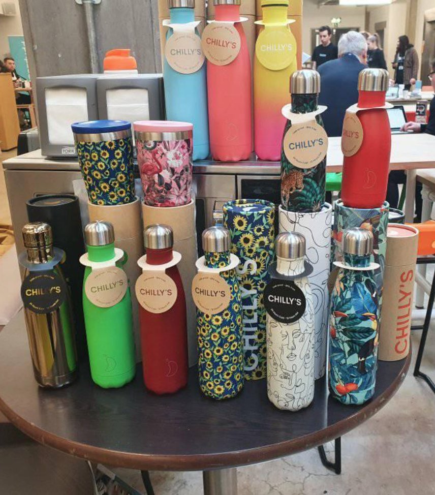 CMetSEngagement's tweet image. We work towards continual improvement of recycling, – it’s a message that needs to be constantly refreshed communicated to staff, students and visitors. Have you re-usable water bottle? use any of our free water vending machines on Campus.@RefillWales @CMUCatering @CMetRecycling