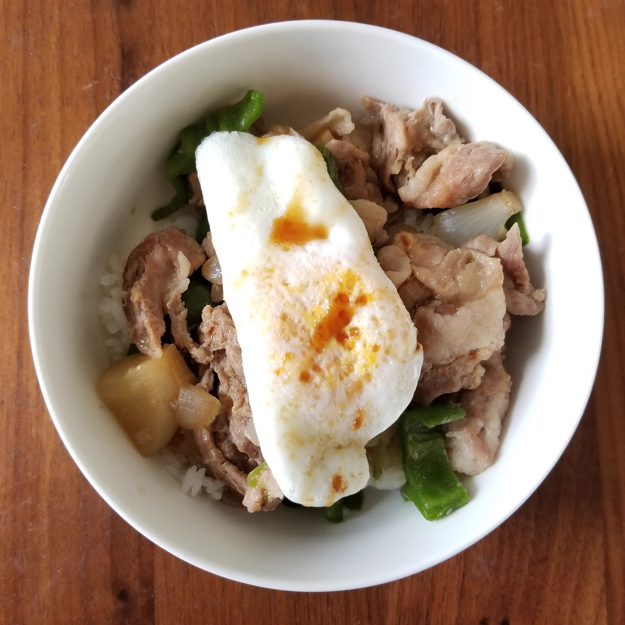 お昼、五十嵐ゆかりさんのレシピをホットクック1.0で🎵豚バラ大根コース。
失敗目玉…🍳  