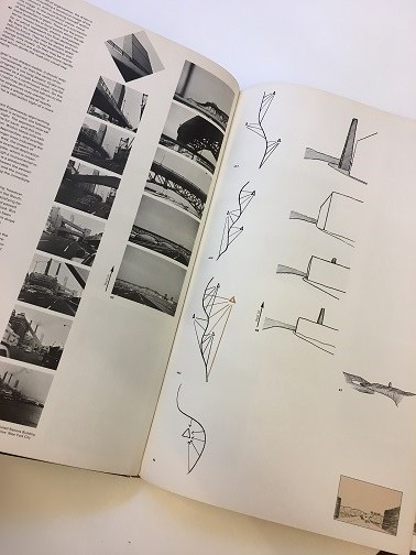 nanyodo's tweet photo. 【古書】ケヴィン・リンチの著作が入荷しました。
都市計画関連の理論や実践の単行本と、大判の研究書『The View from the Road』です。
#南洋堂 #KevinLynch #TheMITPress https://t.co/juo46wydc2