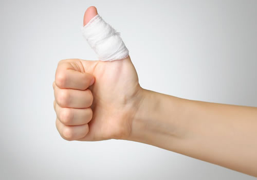 Emergency First Aid Training - hscsscotland.com/emergency-firs…