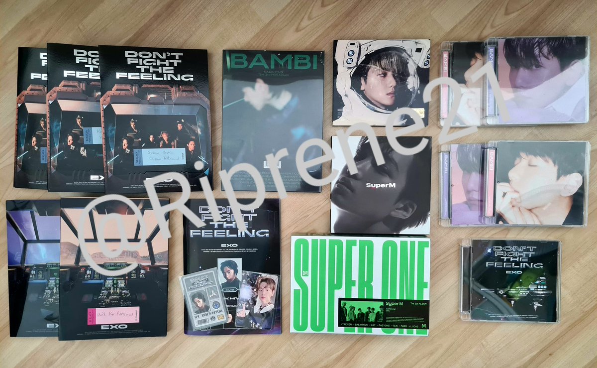 Riprene21's tweet photo. WTS 🇲🇾
EXO Albums, Photocards &amp; Merch
SuperM Album &amp; Photocards

Check thread for details

📮RM6-RM8 Flexi
❗All in hand
❗No rush postage
❗Albums and merch are unsealed &amp; no photocards unless stated/shown in pic.
❗FCFS
#pasarEXO #pasarNCT #pasarShinee #pasarSuperm https://t.co/fP7eHNJpWg