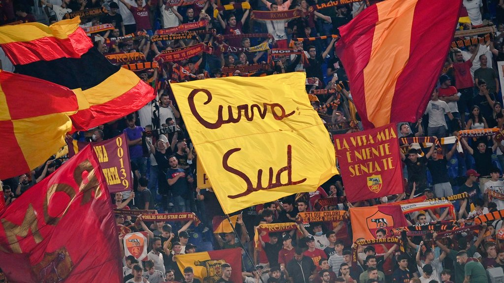 LiLkikka's tweet photo. Sai cosa c'è....
Che non c'è Droga migliore di te!!!💛❤️
#curvasud #asroma #vogliosolostarconte #RomaCSKASofia #conferenceleague #asroma @OfficialASRoma
#sonocresciutoconte https://t.co/emjnchY5MC