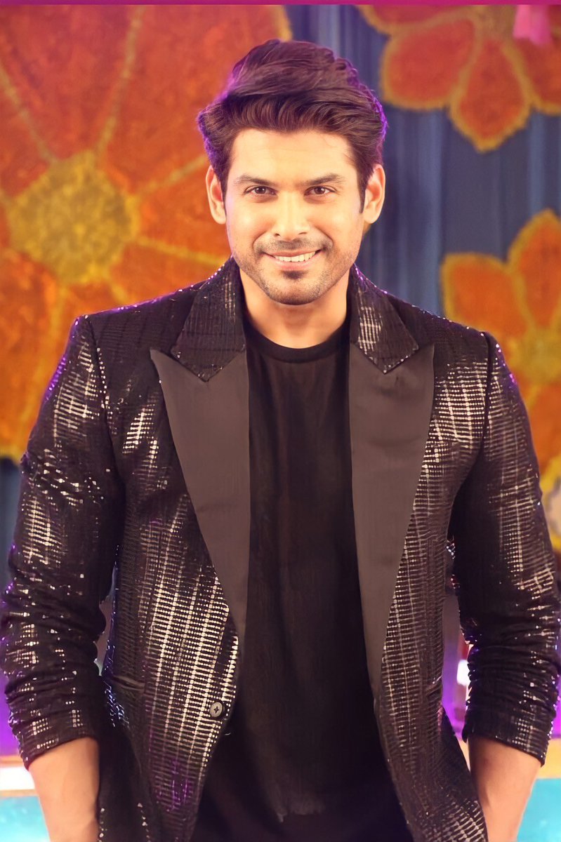 DrNupurrk's tweet photo. I nominate @sidharth_shukla for #100MostHandsomeMen2021

Most handsome,style icon,gifted with dashing personality and a beautiful human being inside out 

#SidharthShukla #Sidhearts https://t.co/FgrhdUx2Ka