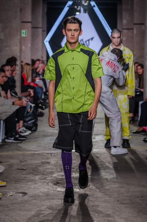 Ruido_pl's tweet photo. Wkrótce nowe marki na https://t.co/wDku5yt0Ro #moda #sklep #zakupy #Krakow https://t.co/j9a0Uk2sjf