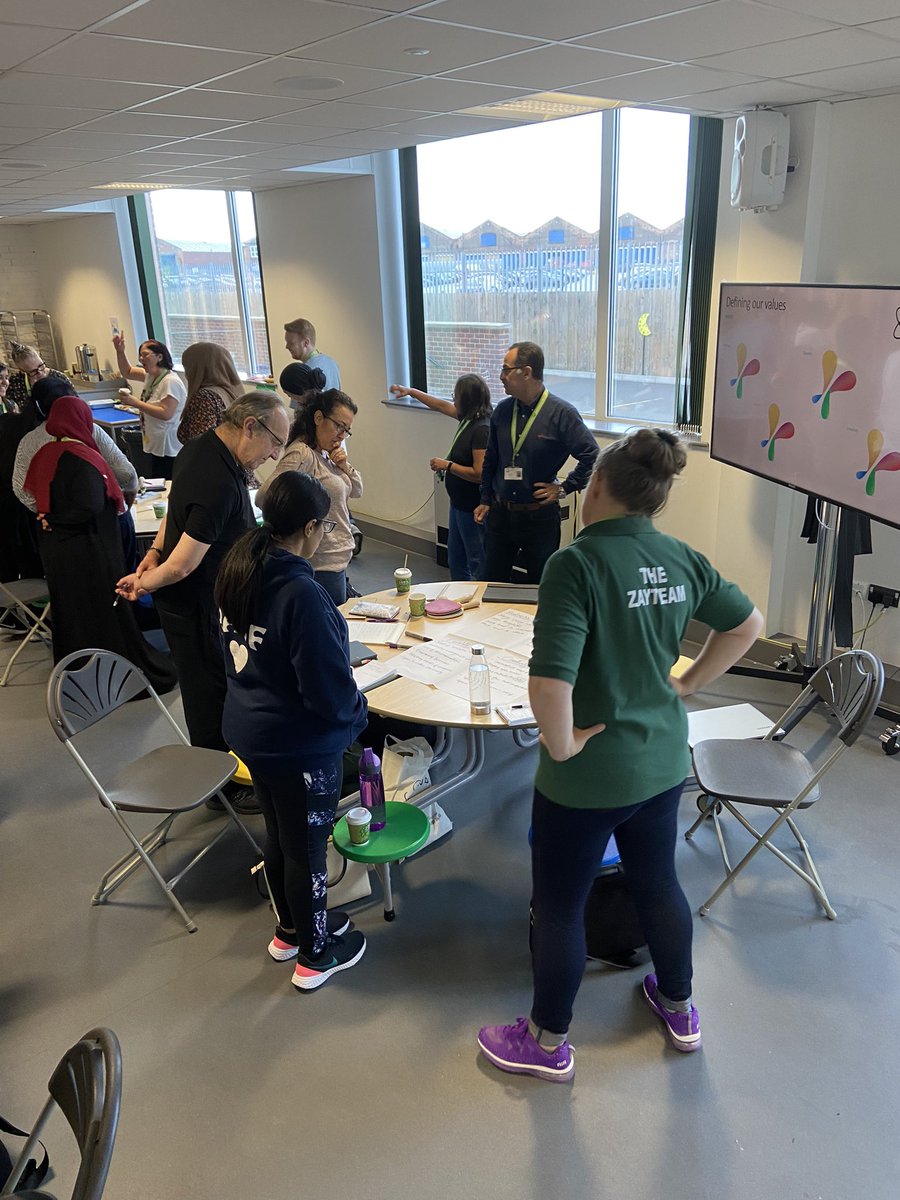 amy_storer4's tweet photo. The Zayteam defining our values. @ZaytounaS @TransformTrust #BenefitsOfBelonging https://t.co/HjWQM806RW