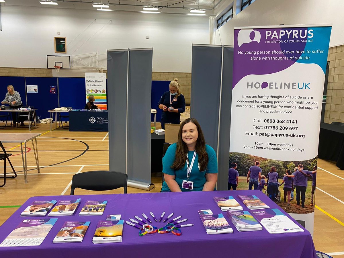 Great to see @PAPYRUS_tweets out and about again. #Crosskeyscampus today! @coleggwent #SuicidePrevention