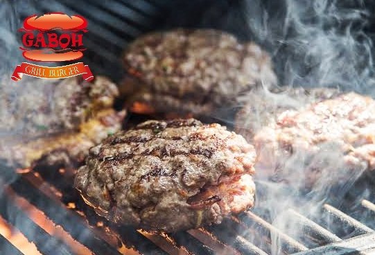 Happy friday! We are grilling the meat!
#burgergaboh #gabohburger #gabohkatamso #burgermedan #grabfoodmedan #gofoodmedan #jumatberkah #tgif #weekendvibes #makanapaplg #makananmedan