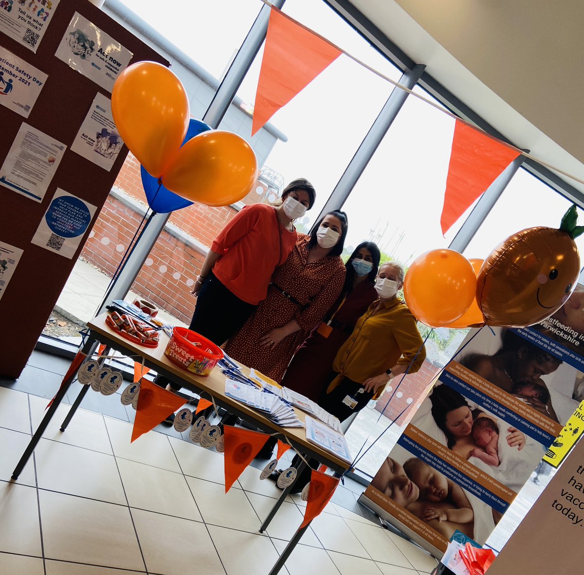 Starting World Patient Safety Day in Maternity Reception this morning making our pledges for Safety #WPSD2021 #PatientSafety <a href="/nhsuhcw/">UHCW NHS Trust</a> @Gaynora @UHCW_CQO <a href="/UHCW_Quality/">@UHCW_Quality</a>