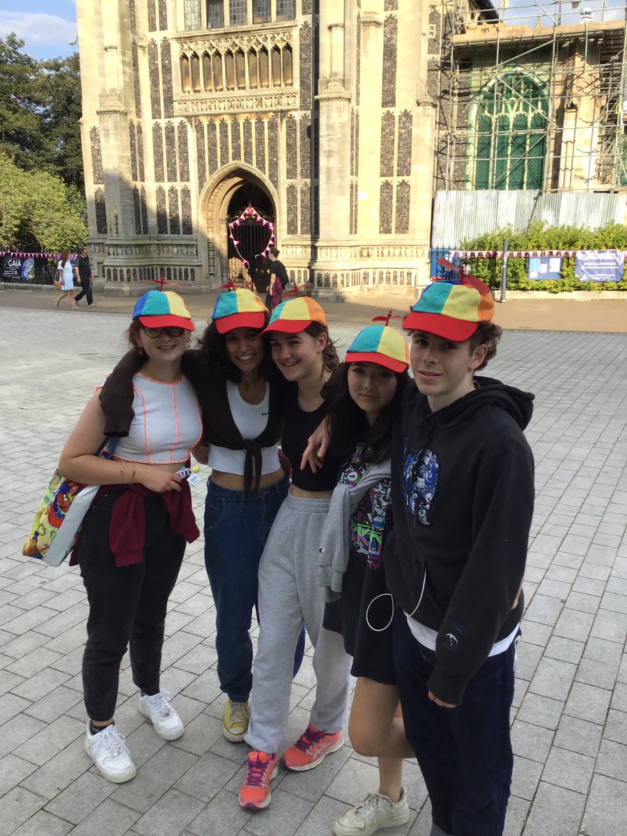 St Chris Senior School tweet media