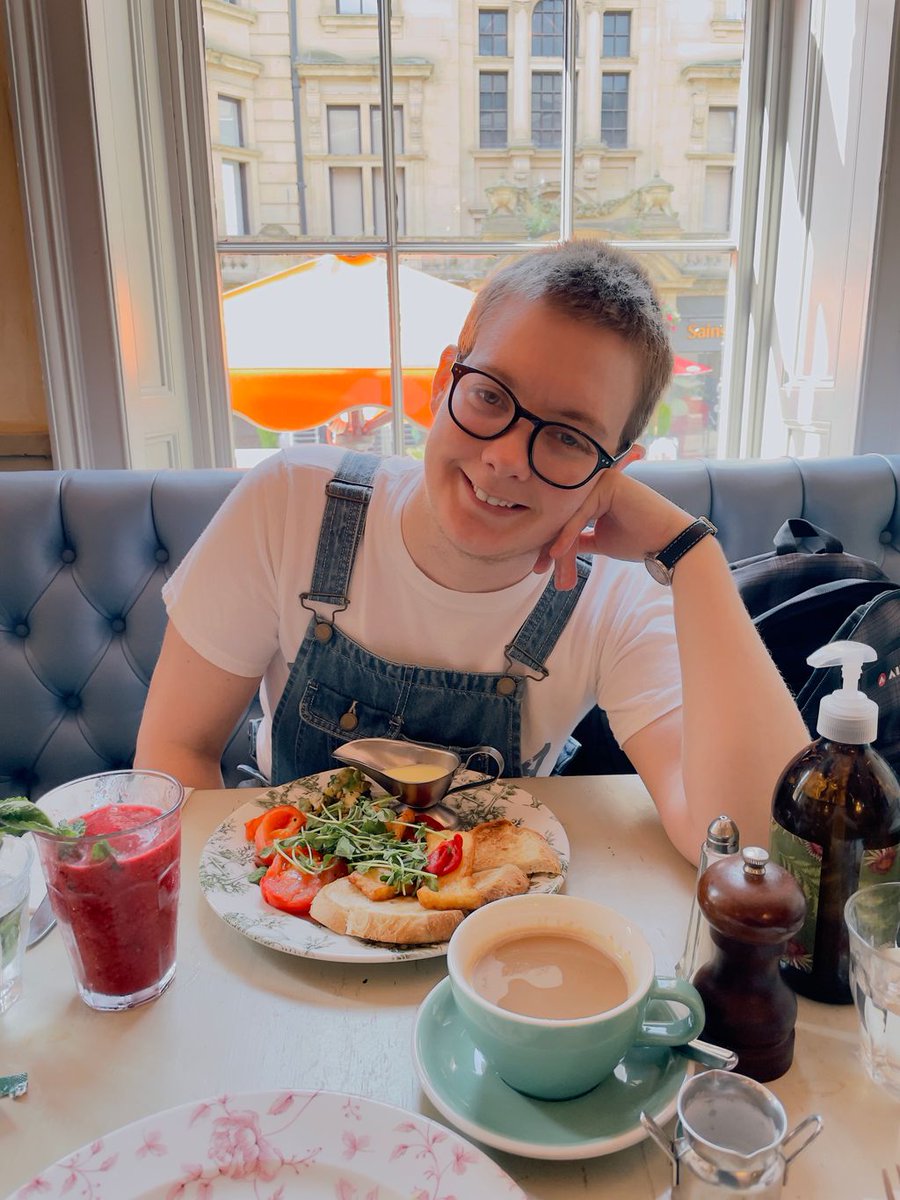 HelenTeachesEng's tweet photo. I love eating #breakfast out!
"Breakfast is the most important meal of the day."
Do you agree? Which meal is most important to you? Tell me what you think!
#HaveBreakfast #HavingBreakfast #EatBreakfast #EatingBreakfast #LearnEnglish #PracticeEnglish #LoveEnglish #EverydayEnglish https://t.co/x2WJgPhKEl