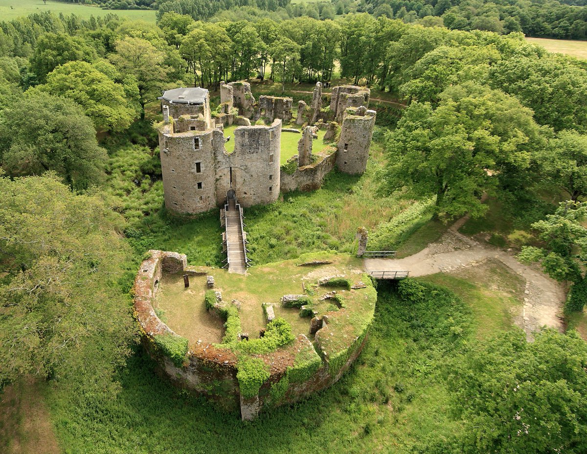 Journées européennes du patrimoine 🏰👀
Ce week-end, le Département vous ouvre les portes de sites incroyables 😍 Spectacles, visites...
Découvrez la programmation 👉bit.ly/3ztvC65
⚠️inscription préalable nécessaire pour certaines visites
#JEP2021 #LoireAtlantique