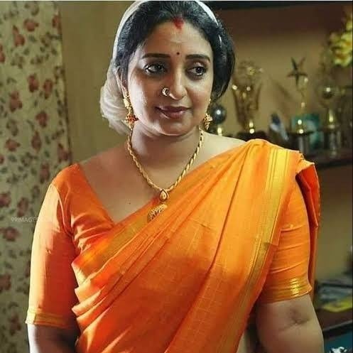 kavithamaami's tweet photo. Hi, I'm new here Need ur support
Came here looking for guys to be my master..As my master u guys can give me very dirty nasty tasks to do in real.. I'll do it in real &amp; wanna do my fantasy in real.Don't ask pics or number or voice calls.Just chat. Nambikai iruntha vanga
#iyermami https://t.co/cAIc4TEq5v