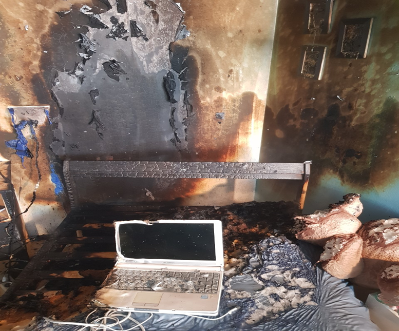 rijnmondveilig's tweet photo. Wil jij ervaren wat er kan gebeuren als er in jouw woning brand uitbreekt? Kom dan naar de belevingswoning!

Waar: Burgemeester Honnerlage Gretelaan 153 in Schiedam.

Wanneer: elke woensdag en donderdagmiddag van 12:00-17:00 uur, zaterdag van 12:00-16:00 uur. 

Toegang is gratis! https://t.co/4uyLXDbUNp