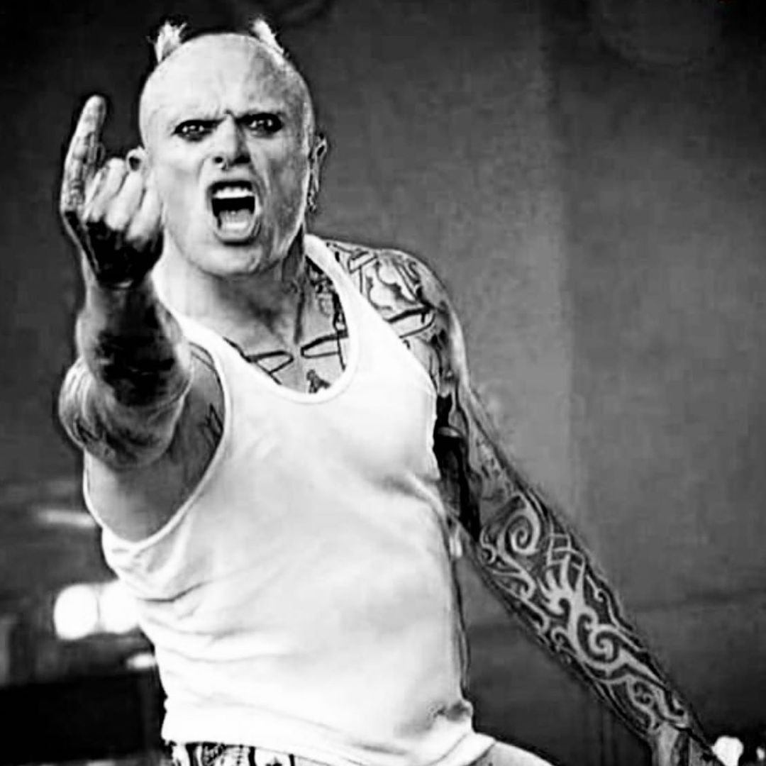 the_prodigy's tweet image. HAPPY BIRTHDAY TO OUR BROTHER KEEF !
Time passes but your light burns strong ,
We think of you everyday man wishing you were here ,,,
We will raise a few glasses and roofs for you tonight brother ,
LH and MAXIM X
#raisetheroof
#weliveforever
#purefire