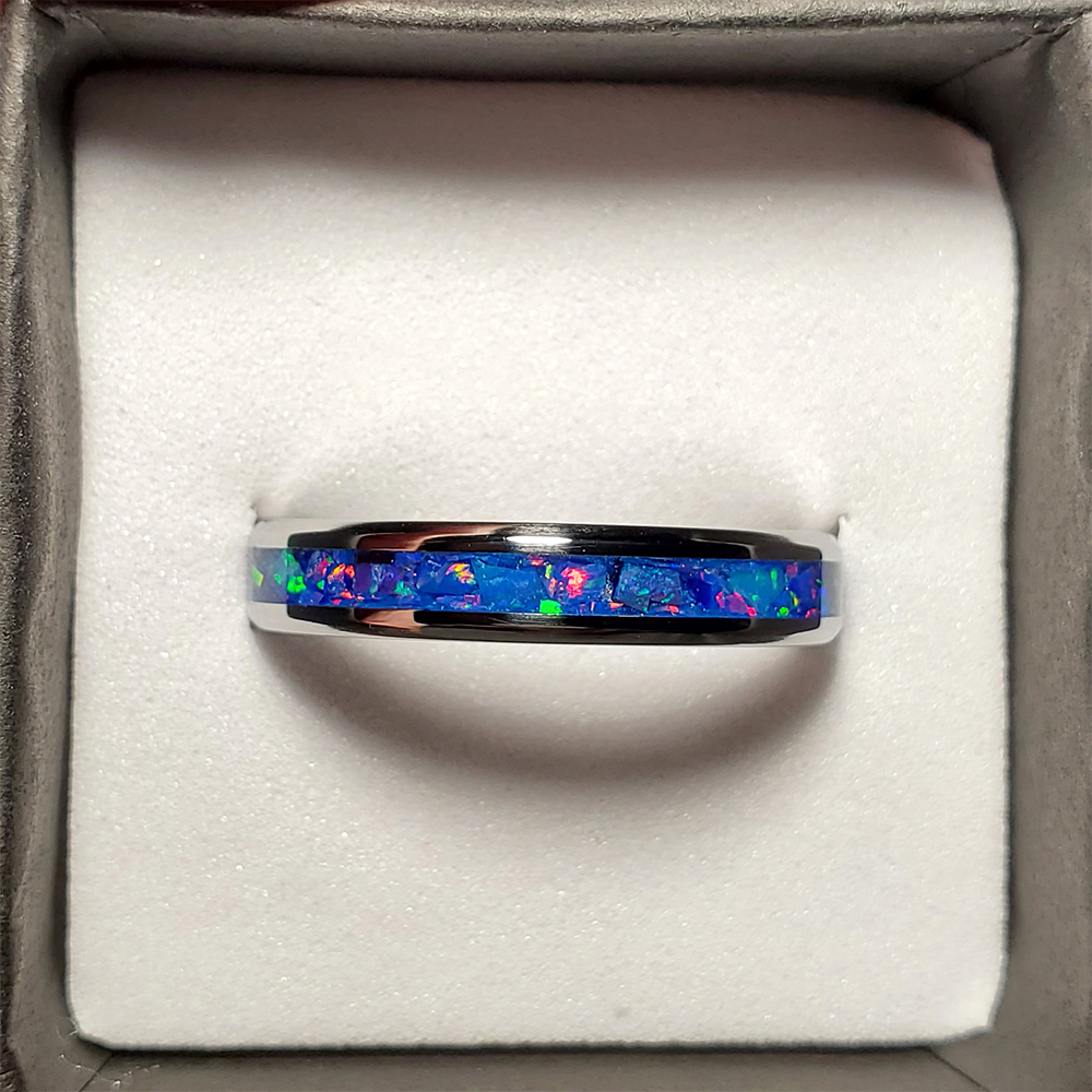 KyllerKustoms's tweet image. Hey all, are you looking for a unique gift?

My rings are $40+ (free S&amp;amp;H CONUS) &amp;amp; I can do all sizes &amp;amp; colors.

etsy.com/shop/KyllerKus…

If you're not interested yourself, I'd appreciate it if you shared so others can see!

#Etsy #handmade #retweet #supportsmallbusiness