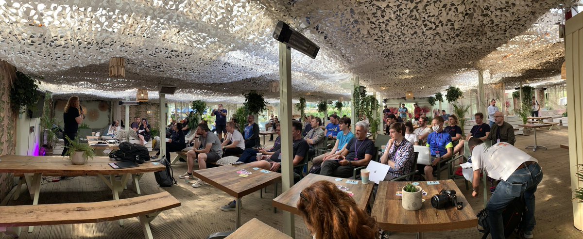 robhrt7's tweet image. And here comes the first IRL JS conf in London, I declare the event season officially open! #cityjs #halfstack