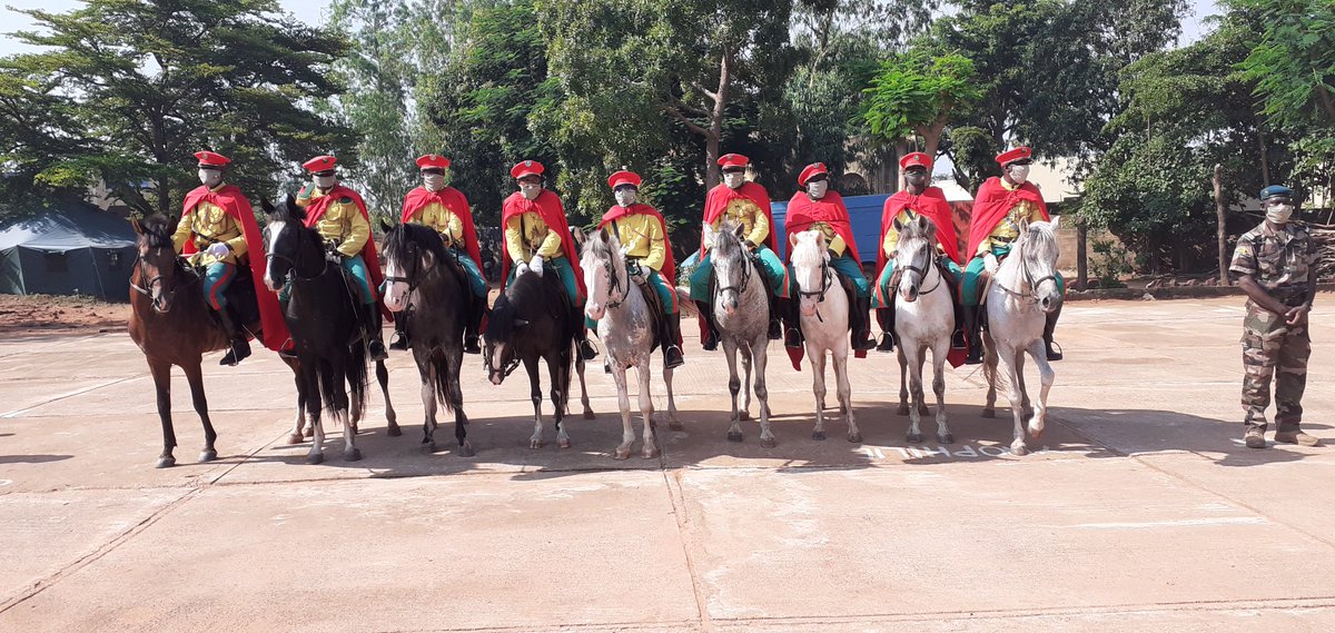Commémoration du 61e anniversaire de la création de la Gendarmerie nationale, ce matin, à la Caserne Chef d'Escadron Balla Koné de Faladié en présence des Ministres, Colonel-major Daoud Aly Mohammedine et le Lieutenant-colonel Abdoulaye Maiga