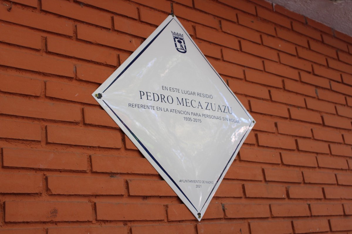 AniortePepe's tweet photo. Pedro Meca transformó la atención a las #PersonasSinHogar, reconociéndoles la dignidad que poseen y creyendo en su capacidad para salir adelante.
Hoy, @MADRID le honra con una placa en la @FSMP. Gracias @AlvaroGLopez y @JMDCarabanchel por hacerlo posible. https://t.co/XUlJdXuK7B
