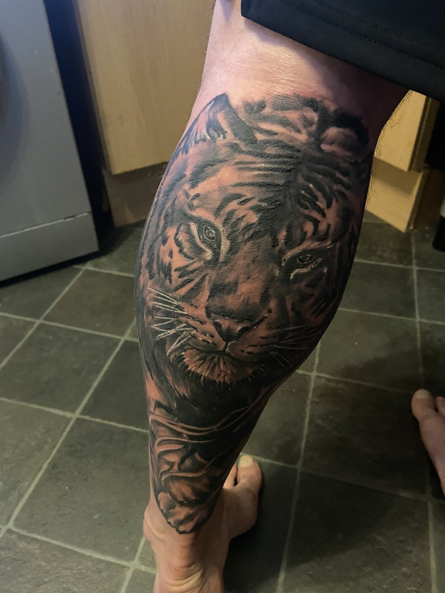 Alan98277118's tweet image. Just had a bit of birthday Ink