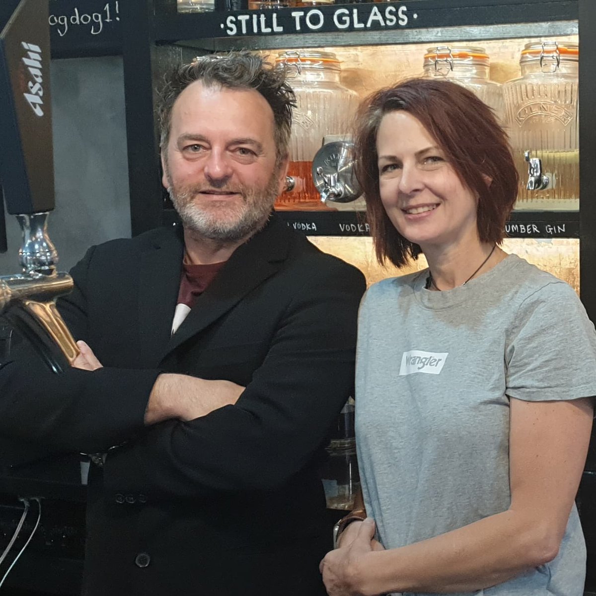 CPubcast's tweet photo. Tune in to The Community Inn, 12-2, on @ayupduckradio where we'll be welcoming @staffsgin co-founder Jason Richard into the studio to chat about local #publife #gin and everything inbetween. #local #communityradio 📻 🎙 https://t.co/NJLDLysMgZ
