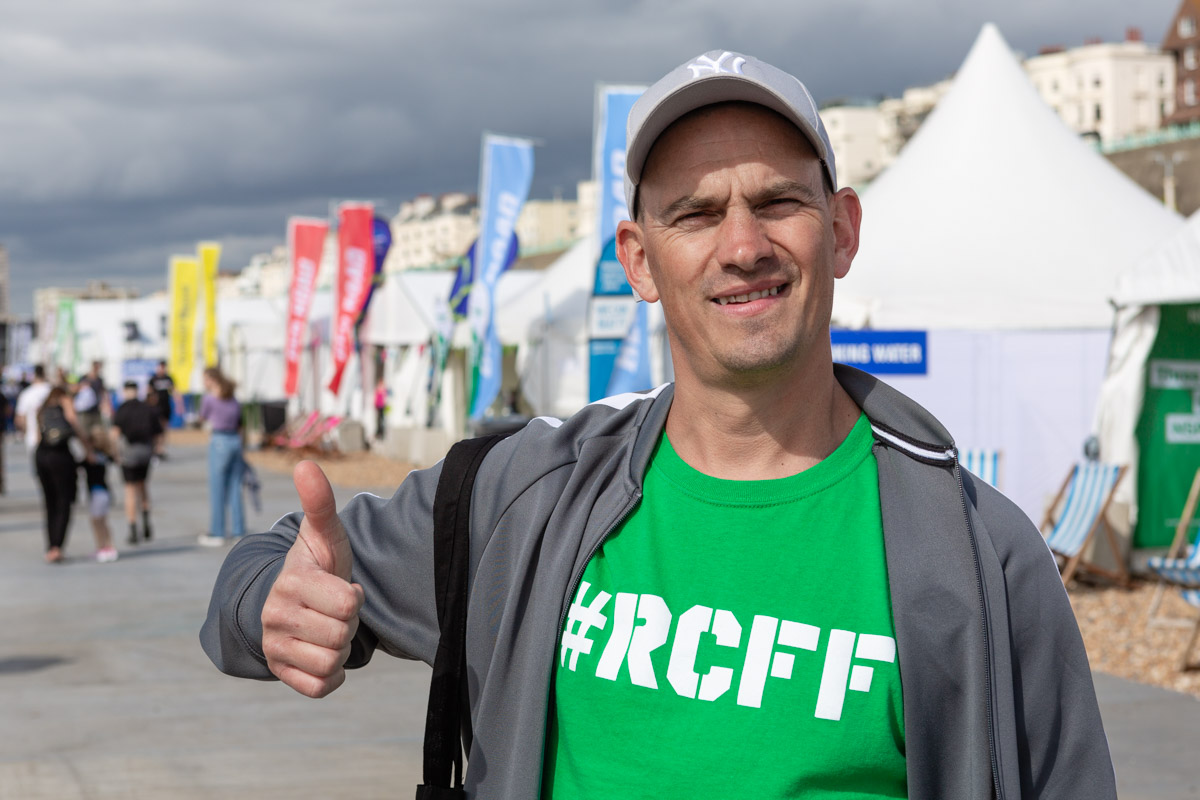 Big up to one of the #RCFF massive I bumped into Sat picking up his Brighton Marathon race pack (sorry forgot his name). Along with <a href="/UncleDugs/">Uncle Dugs</a> another #RCFF gladiator runs a marathon! Nice to be shooting large events again. Big up all the #RCFF crew that listen while running.