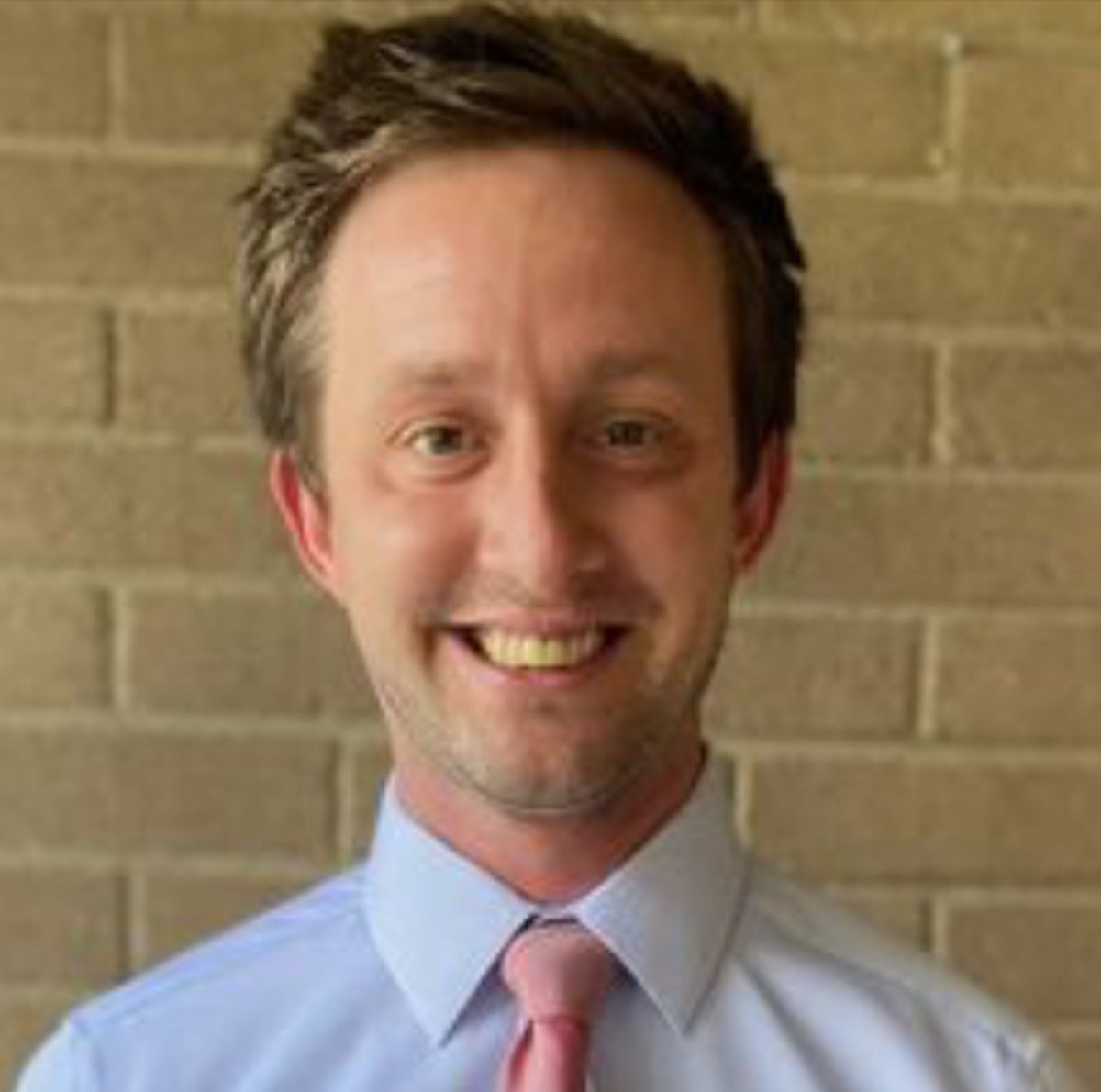 Meet Curtis Olivieri, certified in Selective Functional Movement Screen, Postural Restoration Institute, Maitland &amp; Mulligan Institutes. He is experienced in joint mobilization, kinesio tape, soft tissue mobilization, vestibular rehab, chronic pain conditions, &amp; helping golfers.