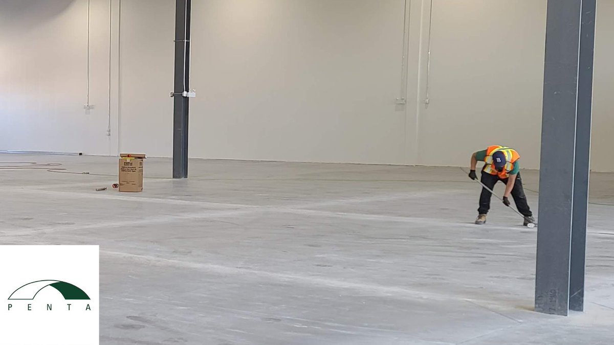 The Penta team installing 2000ft of slab 
caulking at a new warehouse 👀💪

#pentacoatings #warehouse #winnipegconstruction
