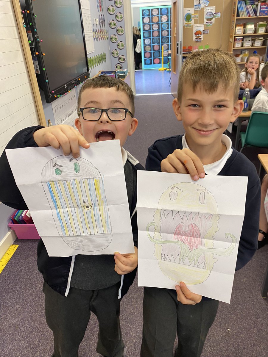 More of our show and tell! Ellis drew a very lifelike cat 🐈 while the boys had a surprise in store with their emoji drawings!! 🙈😜👏🏻👏🏻👏🏻⭐️⭐️⭐️<a href="/StclemP4/">StClementsP4</a>