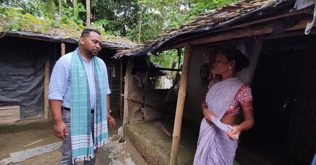 iamwilsonhasda's tweet photo. We are reaching the unreached.

Met the poor families under Thakurpur VCDC.

Listened to their grievances and assured all possible help.

#WilsonHasda #Thakurpur  #VCDC https://t.co/5DXdmffUmn