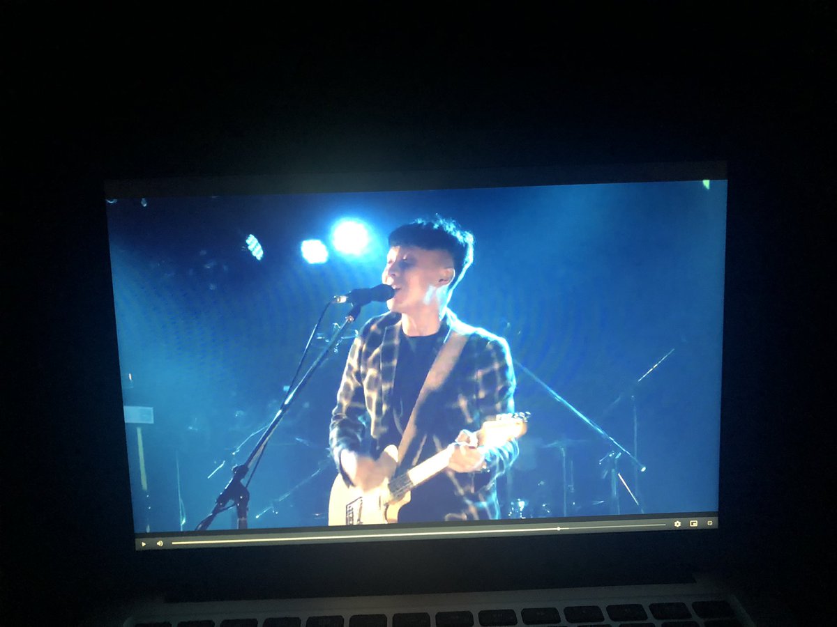 tadami_reds's tweet photo. 昨日のライブ見返してました
目大きなりたいと思いました https://t.co/J4FospcxRx