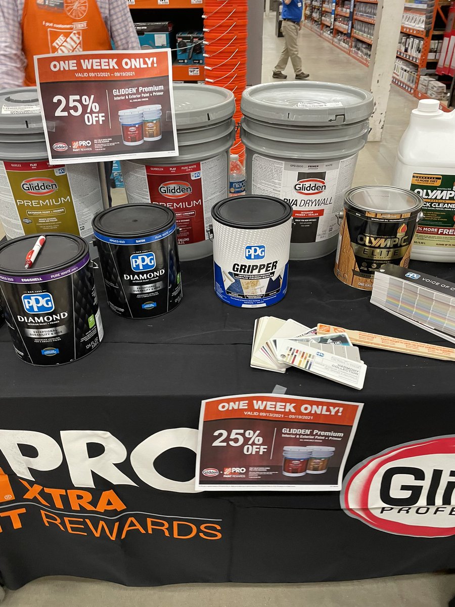 crystal_hanlon's tweet photo. Excellent job to Team 4159 and Team 4123 driving our Pro Appreciation Event and connecting with our Pro Customers!  Outstanding Job! https://t.co/BAzGlJwUVh
