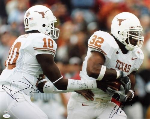 Give me @VinceYoung10 & the late great @Cedric_Benson In 04 they combined to rush for 2,913 yards & 33 TDs #RIPCedricBenson https://t.co/IoF4Te0dgs https://t.co/SJcm0hBtWX