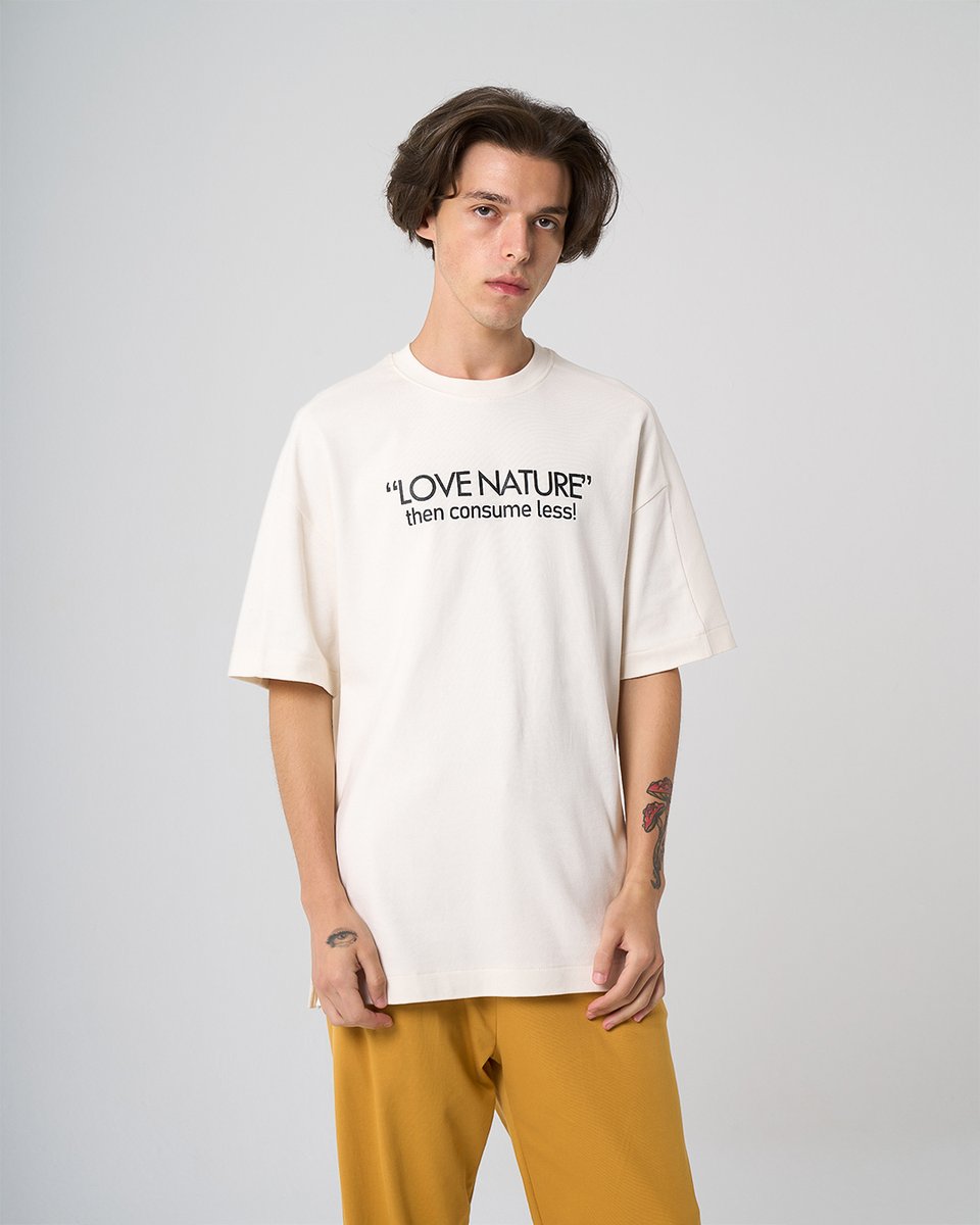 What will you choose to own? What are you carrying on you? Are you getting lighter or heavier? Being aware saves the world.

#fastforwardfuture #newfashion #menfashion