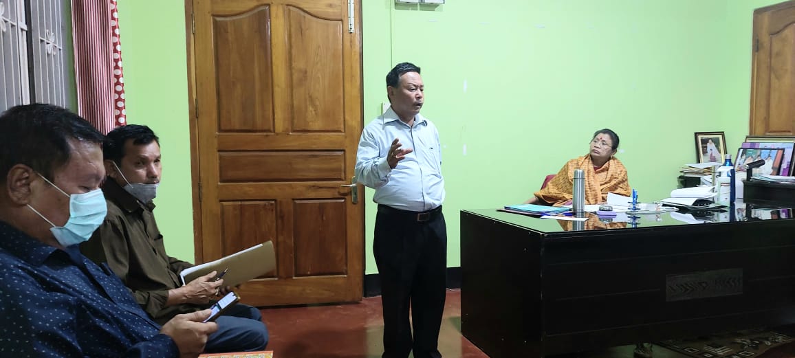 MirabaiAkoijam's tweet photo. A Joint Meeting of the office-bearers of the Unit  Coordinating Committee, 19/25 - Unit Co-ordinating Congress Committee, Yengkhom Leirak with the Office-bearers of Patsoi Block Congress Committee held on Friday, the 17th September 2021 at my residence. https://t.co/xLO6vGbqOG